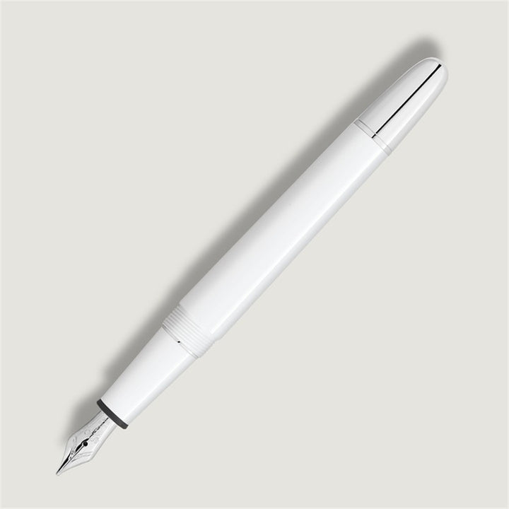 Meisterstück White Classique Fountain Pen - F