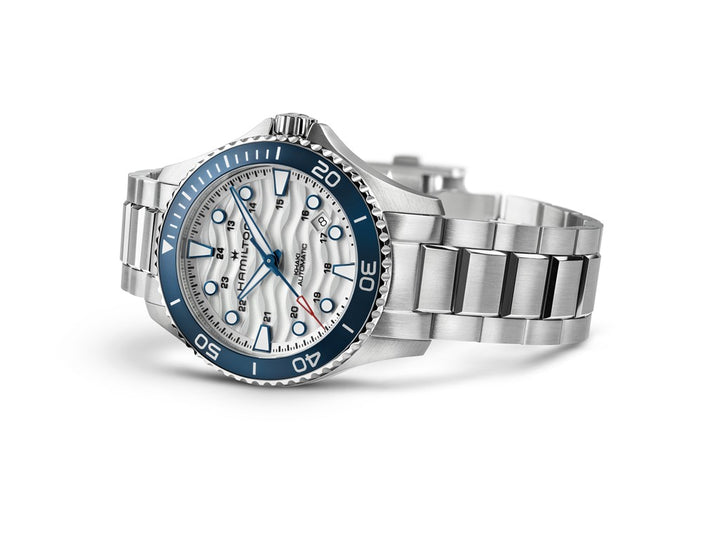 Khaki Navy Scuba Auto 40mm